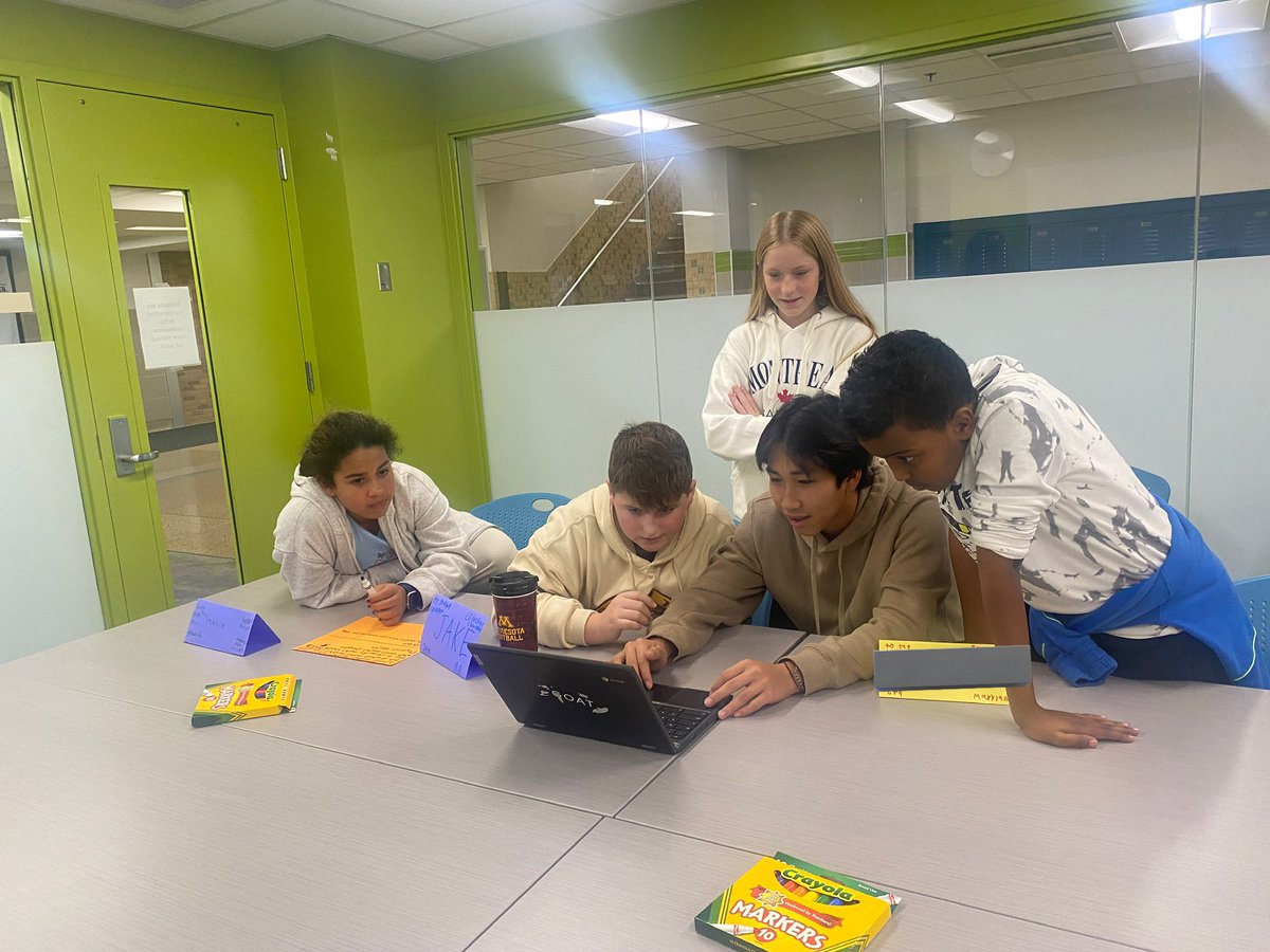 DrStacieStanley's tweet photo. Enjoyed meeting with my @edinaschools superintendent student leadership teams the past two days! πππ #StudentLeadership #StudentVoice #RealizeFullPotential #ProudSupt https://t.co/e4fGnlLxYu
