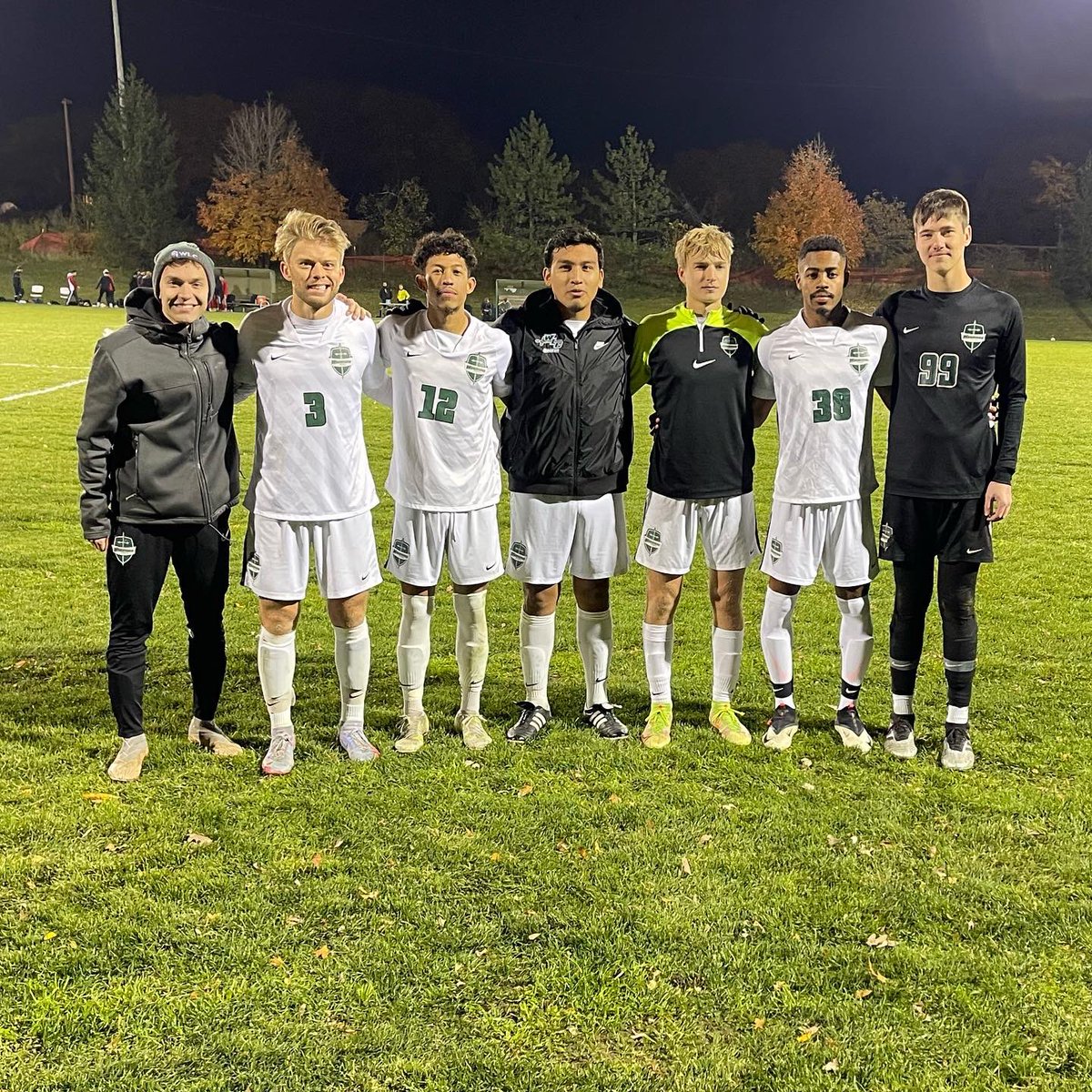 Thank you to our 7 special seniors for everything they’ve given to Warrior Soccer. The program is in a better place because of you all! 

#3 Joel Migliaccio
#4 Brady Wirkes
#10 Josh Sepic
#12 KJ McNealey Jr.
#15 Jason Cano
#38 Joseph Raasch
#99 Cory Ralston 

💚⚔️💚⚔️💚