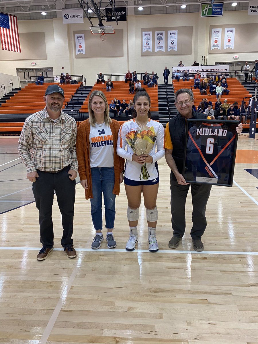 Such an amazing night to honor these awesome seniors and their families! We thank you for all the dedication, hours, sacrifice, and love that you have put into this game. Go Warriors! 🧡💙