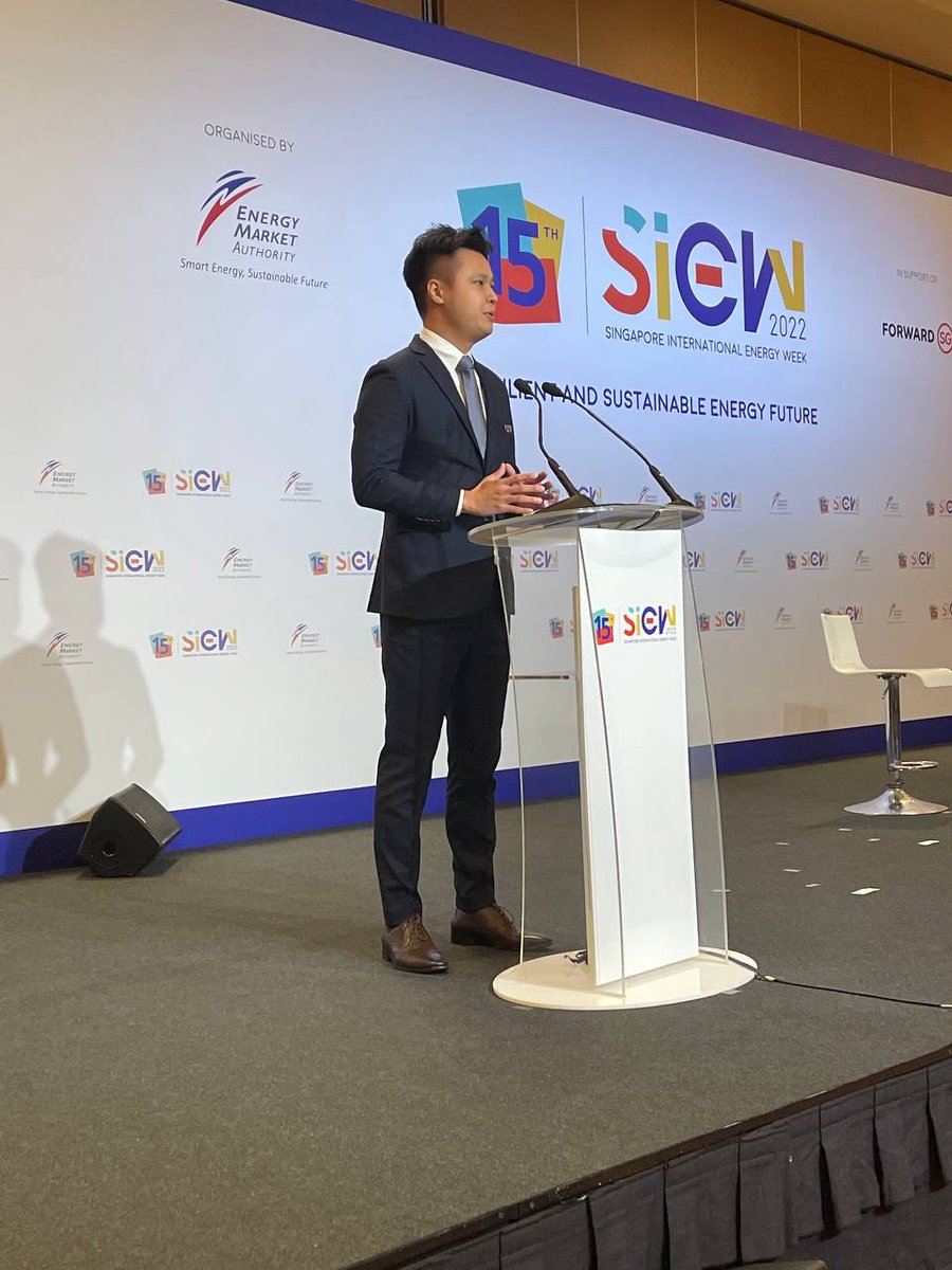 SIEW_sg's tweet photo. Jonathan Yeo, FlyORO now shares more on #biofuelblends and last-mile #sustainable airline fuel delivery. #SIEWEnergyInsights #SIEW2022 https://t.co/dXlgATZEf5