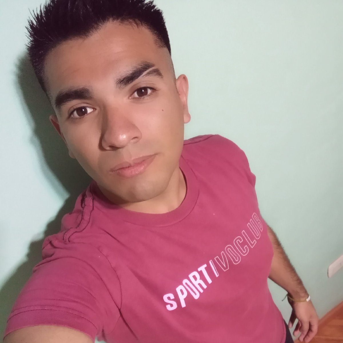 BrianGilCDS's tweet photo. #NuevaFotoDePerfil https://t.co/BmZrWvHyzp