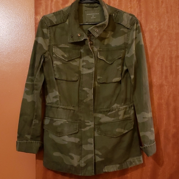 Rancorslayer's tweet photo. So good I had to share! Check out all the items I'm loving on @Poshmarkapp #poshmark #fashion #style #shopmycloset #highwayjeans #aeropostale #sigridolsen: https://t.co/SN5eJAmQjs https://t.co/cH884K3osA