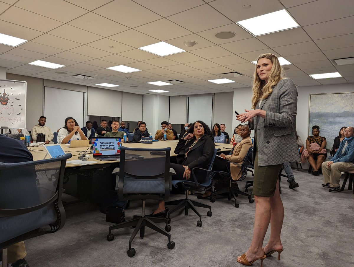 brian_suk's tweet photo. Was great being at the closing session of the Road to Google Certification and Women@Devfest series. @stephr_wong, @RanaForNY, @nataliaenvy, @madona_syombua, &amp; my @SADA teammate @KateOpera were the speakers of an amazing session. Thanks @gdg_nyc for having us!

@blv @googlecloud https://t.co/OgycX5q0PN