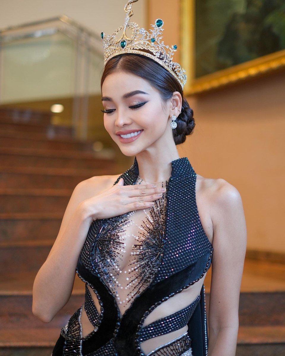 EWaraha's tweet photo. Be the best version of you. 🖤

Thank you for all the encouragement you have given me.  I can feel and feel  It means a lot to me. 

1st Runner-up Miss Grand International 2022 👑🇹🇭❤️ https://t.co/jEY4R7uuRr