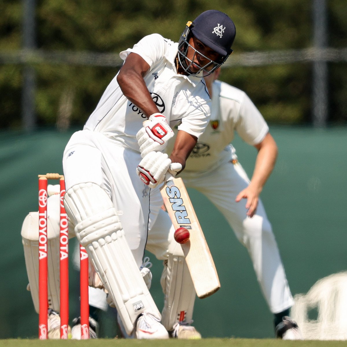 VicStateCricket's tweet image. Congratulations to Ash Chandrasinghe, selected in his first Victorian #SheffieldShield squad 👏

Full squad: cricvi.co/22SSg3
