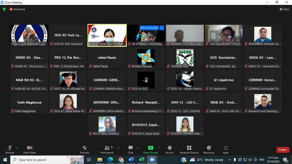 CivilDefenseR12's tweet photo. The Office of Civil Defense Region XII through the leadership of Regional Director Raylindo S. Aniñon, discusses the Regional Pre-Disaster Risk Analysis (PDRA) for Tropical Depression "PAENG" Core Group Meeting, October 27, 2022, via Zoom.
#OCD12 #TDPAENG #PDRA #CivilDefensePH https://t.co/2rlh4gdlRR