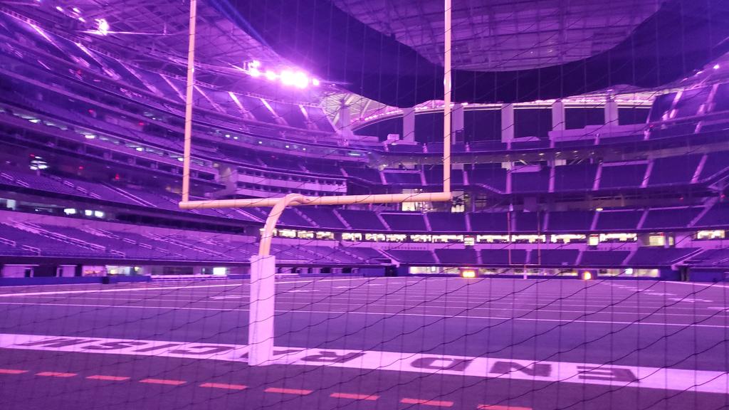 Dan17yT's tweet photo. Private event at the SoFi Stadium https://t.co/x67vGnv0c5