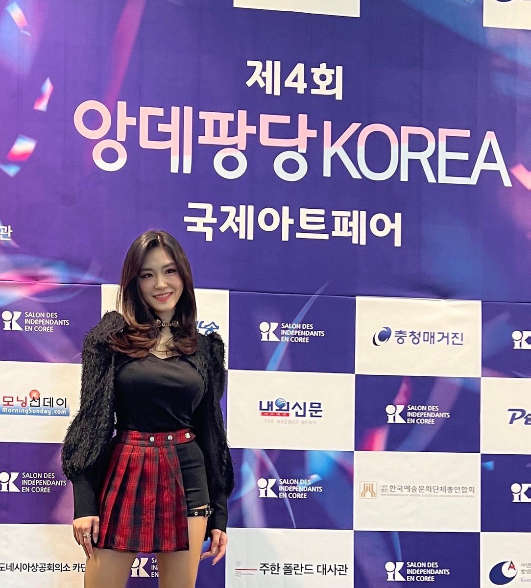 RyuBdada_Y's tweet photo. 2023년도 앙데팡당코리아 #홍보대사 로 임명되었습니다🥰 

#앙데팡당코리아 #국제아트페어 
국제적인 예술제에 많은 관심 바랍니다 🙌🏻

#nft #전시 #exhibition https://t.co/DKcxNvvXZG