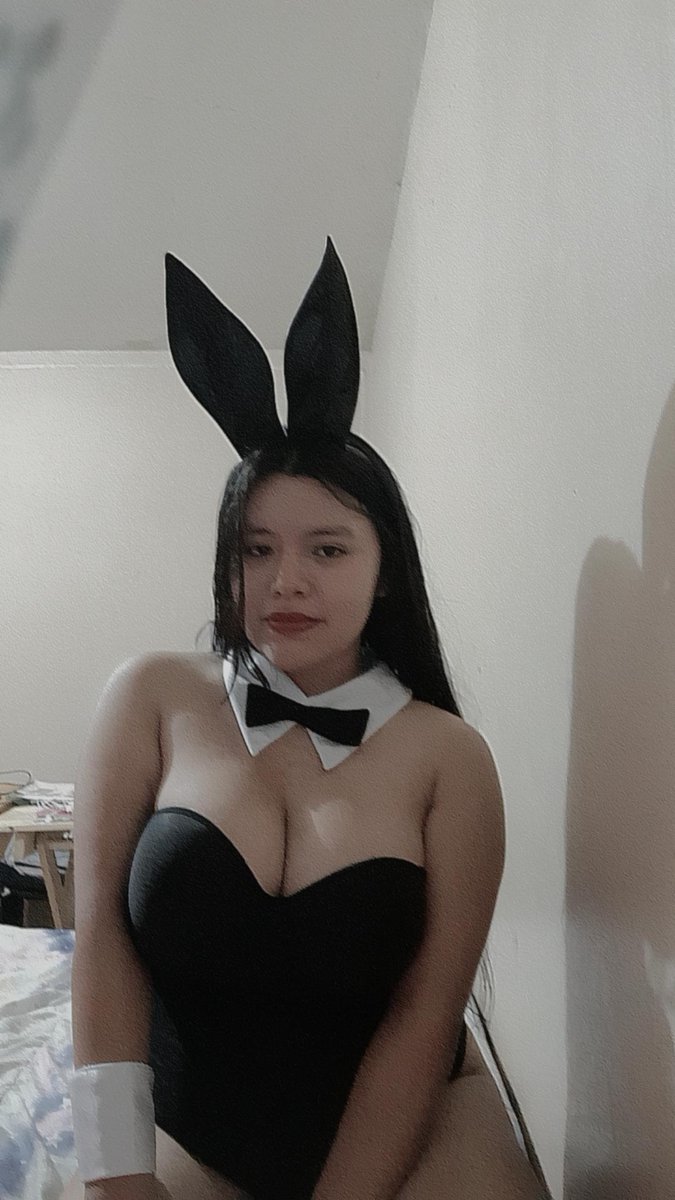 Patriciahottie6's tweet photo. otra foto porque me encantaron 😛😛😛🥵🥵
#RETWEEET #FolloMe #onlyfans #girl https://t.co/75c6cxcEUP