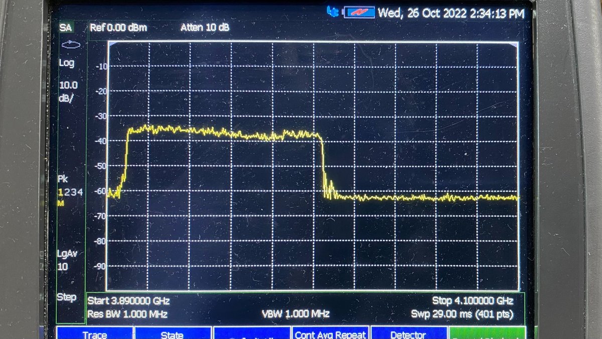 YoshiNogD's tweet image. OAI 5GSA 
gNB:SDR(N310)-nrUE(Queclte）構成で
100MHz帯域でスループットが300Mbit/s
こえたぞーーー
UL：64QAMが確認できたーー
band77 BW100MHz
😂😂😂
#5G #5GSA
#Openairinterface
#OSS #SDR