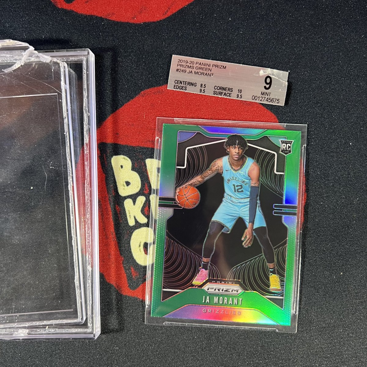 BeauKnowsCards's tweet photo. Let’s see what PSA thinks this should grade as https://t.co/TMlcC8M9AF
