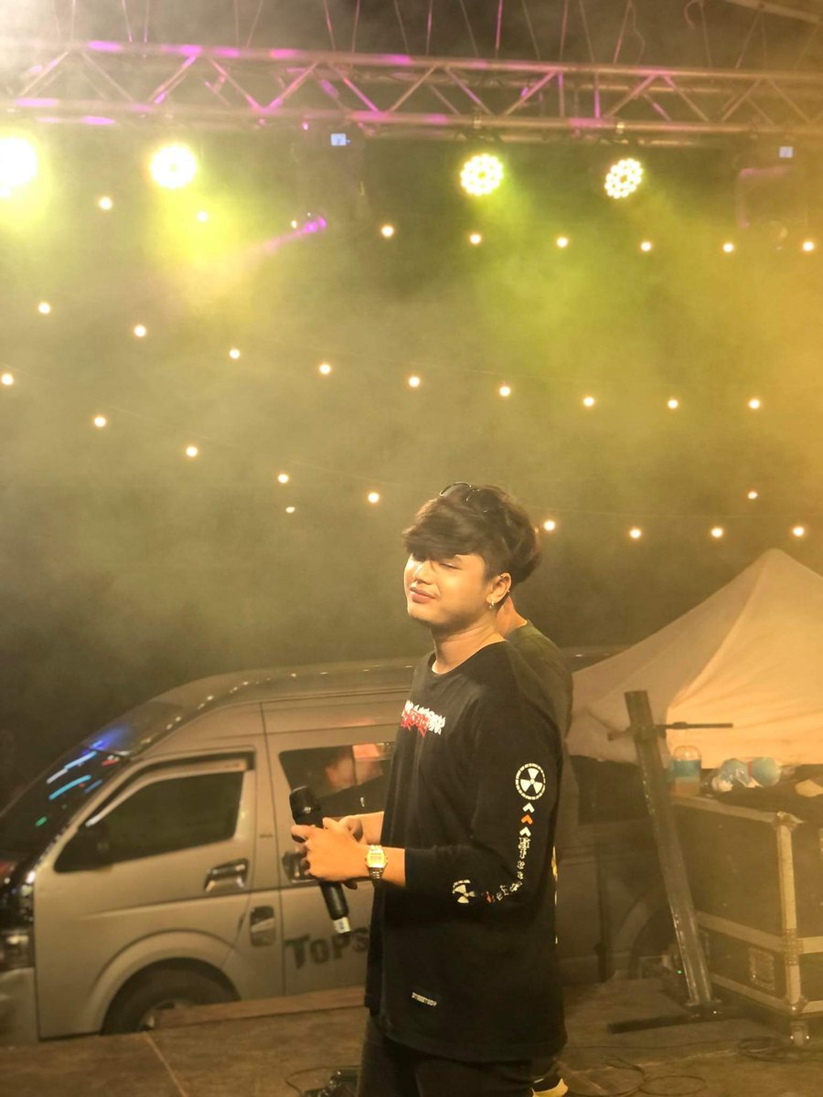 Yeshee001's tweet photo. คืนนี้เจอกันงาน อะโวคาโด้ อ.ปัว จ.น่าน
มาหากันนร้า #นัดน่าน #นัดปัว #นัดท่าวังผา #นัดสุโขทัย #รับงานสุโขทัย https://t.co/6WTJuDIdXS
