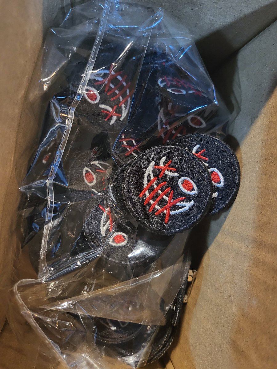 안녕하세요 총대입니다! 무슨 일이 있었는지 조금 오래걸려 도착했습니다! 1개씩 재포장후 배송폼 메일로 전달드리도록하겠습니다! 오래 기다려주셔서 감사드리고 또 죄송합니다. 

#무속성_패치 #국내_무속성 #국내무속성