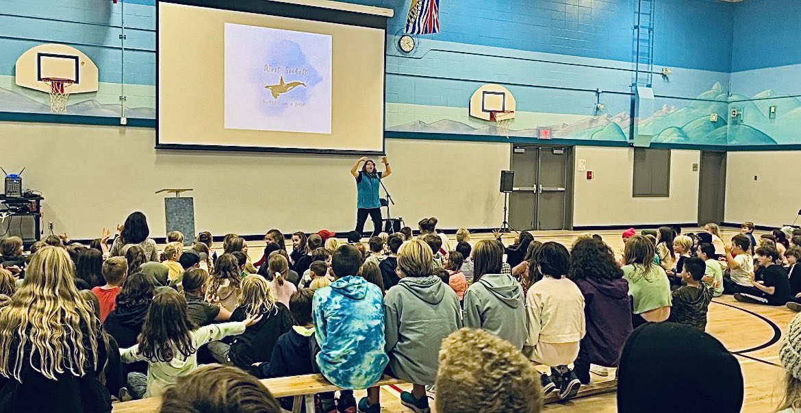 Geez, I love the togetherness of a good assembly.