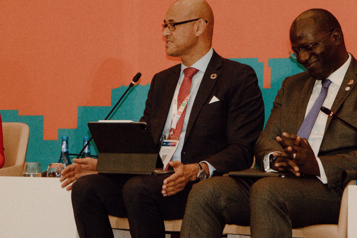 AbsaKenya's tweet photo. I believe a shared value approach will be critical in keeping the digital momentum going if we are to deliver and promote inclusive growth for all Africans. #ASVLS22 #SharedValueAfrica https://t.co/UdBMlY3Pjf