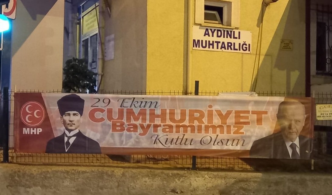 29 Ekim Cumhuriyet Bayramı pankartlama saha çalışmalarımızı tamamladık. Cumhuriyet Bayramımız kutlu olsun.
#29EkimCumhuriyetBayramı
#MhpTuzla
#AslanAliBaş