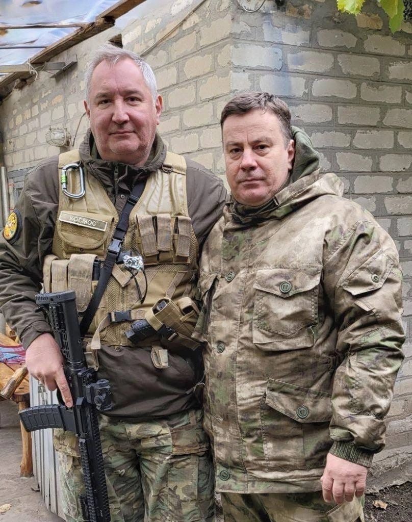 RussianEssence's tweet photo. Дмитрий Рогозин ушёл на фронт, взяв себе позывной Космос!

Космический патриот!!! https://t.co/vVIR3JiEy2