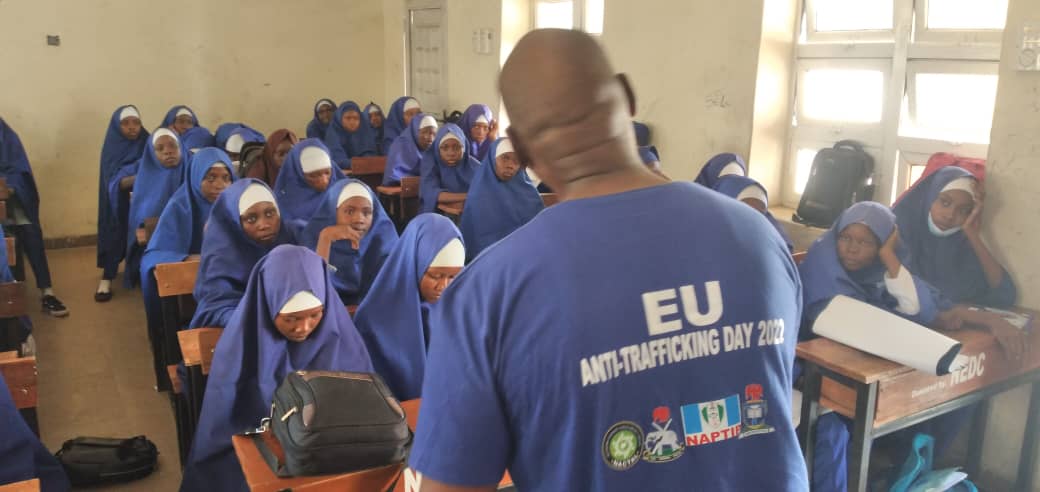 BOAIDFOUNDATION's tweet photo. In commemoration of the EU Anti-Trafficking day 2022, on 18th October 2022, held a sensitization program at Sanda kyarimi II secondary school, Jere local government Borno state Nigeria.@Atipsomnigeria @EUinNigeria @FIIAPP #Atipsom #Euantitrafficking2022 #Nactal #Naptip https://t.co/v7Od1oqIGF
