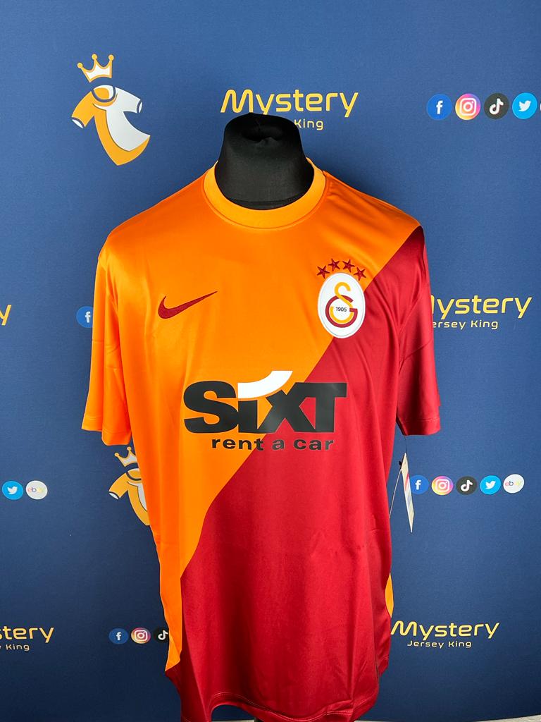 MysteryJKing's tweet image. Man Utd v West Ham

If Man Utd win, we’ll pick a winner for a mystery football shirt box 🎁👕

How to enter:
👉Follow us
🔗Retweet
❤️Like this post