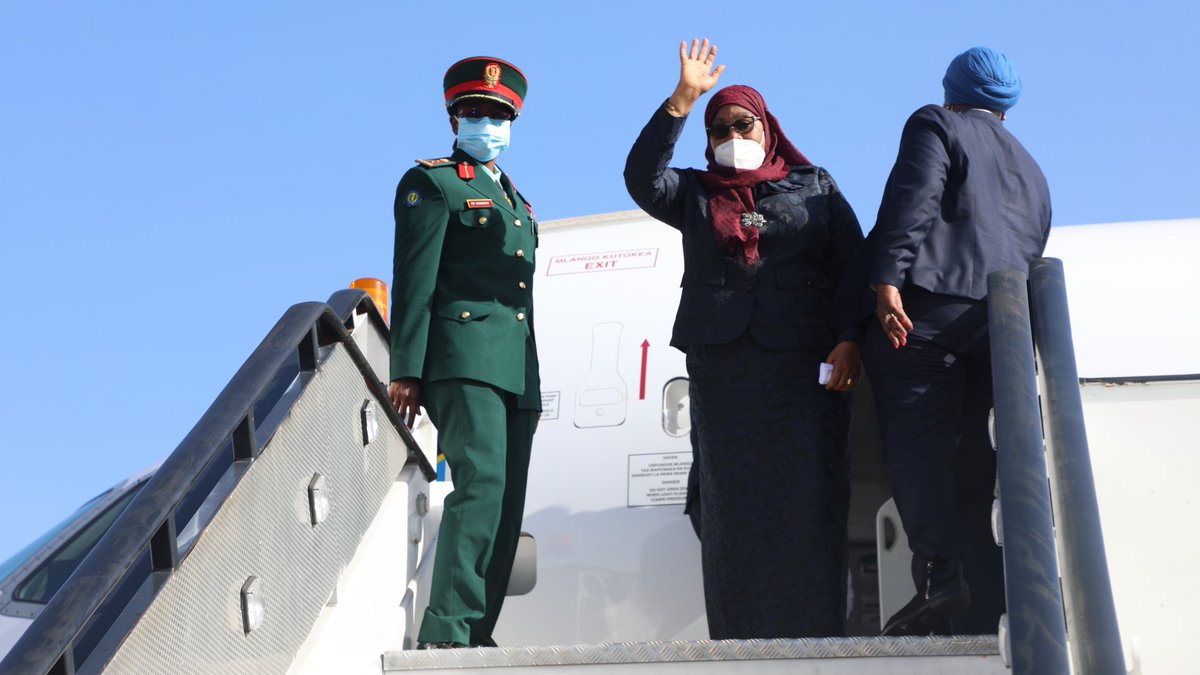 _MirrorTV's tweet photo. RAIS SAMIA KWENDA CHINA

Rais @SuluhuSamia anatarajiwa kufanya ziara ya kitaifa nchini China kuanzia Novemba 2 hadi 4 mwaka huu kufuatia mwaliko wa Rais wa Jamhuri ya Watu wa China, Xi Jinping, Ubalozi wa Tanzania nchini China umeeleza. https://t.co/tB4D9g8h5W