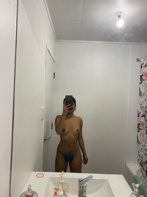 I gym 5 days a week can you tell? https://t.co/4yQtFcTXc9<a href="/tag/indian"class="tags"><span>#indian</span></a><a href="/tag/petite"class="tags"><span>#petite</span></a><a href="/tag/nsfw"class="tags"><span>#nsfw</span></a><a href="/tag/onlyfans"class="tags"><span>#onlyfans</span></a><a href="/tag/fijianindian"class="tags"><span>#fijianindian</span></a>