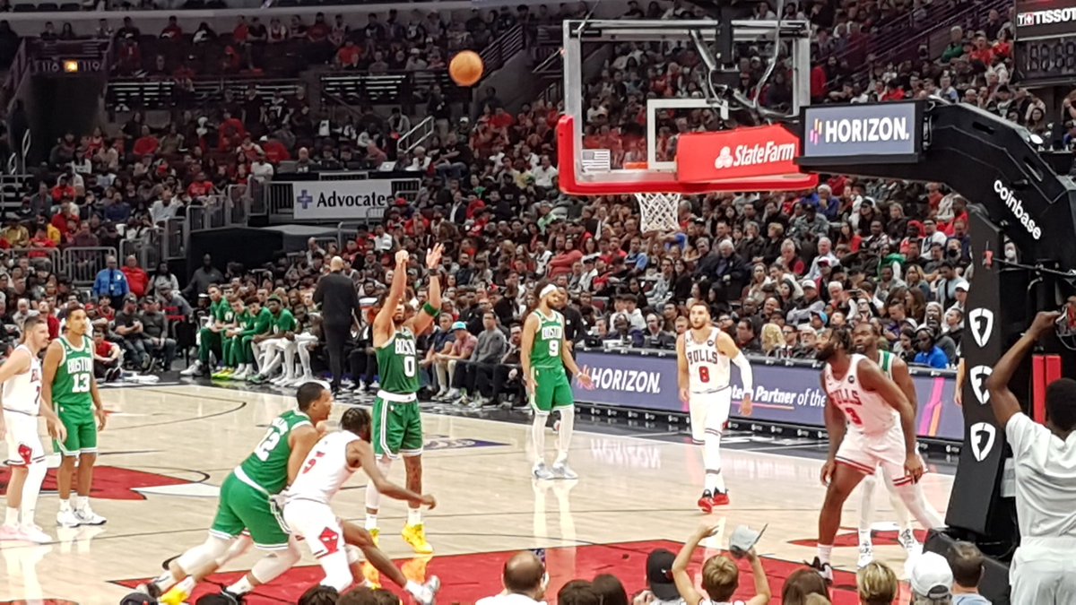 Had an amazing sports week in Wisconsin with my daughter Teagan who is in her first yr residency in veterinary surgery. Time together and the break we both needed. Even caught a Bulls game in Chicago. Go Badgers