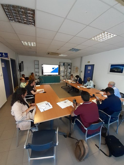 InseeOI's tweet photo. 📣L'@InseeOI présente ce jour, en #conférence de presse une étude sur les #contrats à durée limitée à #LaRéunion, réalisée avec la Direction de l’économie, de l’emploi, du travail et des solidarités (Deets) @Prefet974 et l’Observatoire des Prix, des Marges et des Revenus (#OPMR) https://t.co/BgeX1S9AHg