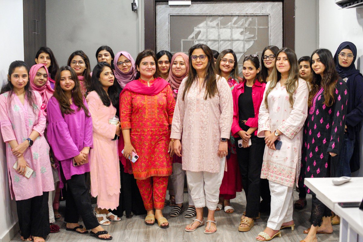 Ziauddin University tweet media