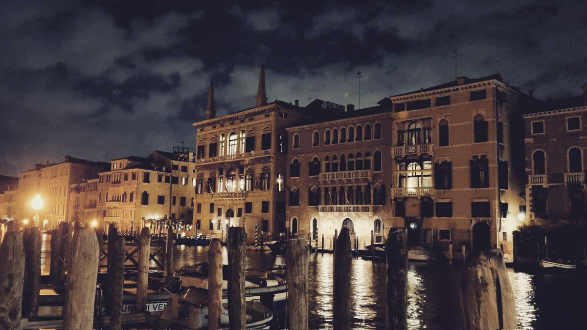 Preparing to host the 5th Global Refugee Entrepreneurship Summit in Venice with <a href="/CFE_refugees/">Refugee Entrepreneurship Network</a> &amp; <a href="/CfEntrepreneurs/">CFEntrepreneurs</a> supported by <a href="/HumanSafetyNet/">The Human Safety Net</a>. Guests from over 20 countries sharing insights, challenges and opportunities. 🇮🇹 🌎 💡 

#CFErefugees #REN22 ren.centreforentrepreneurs.org/2022-summit
