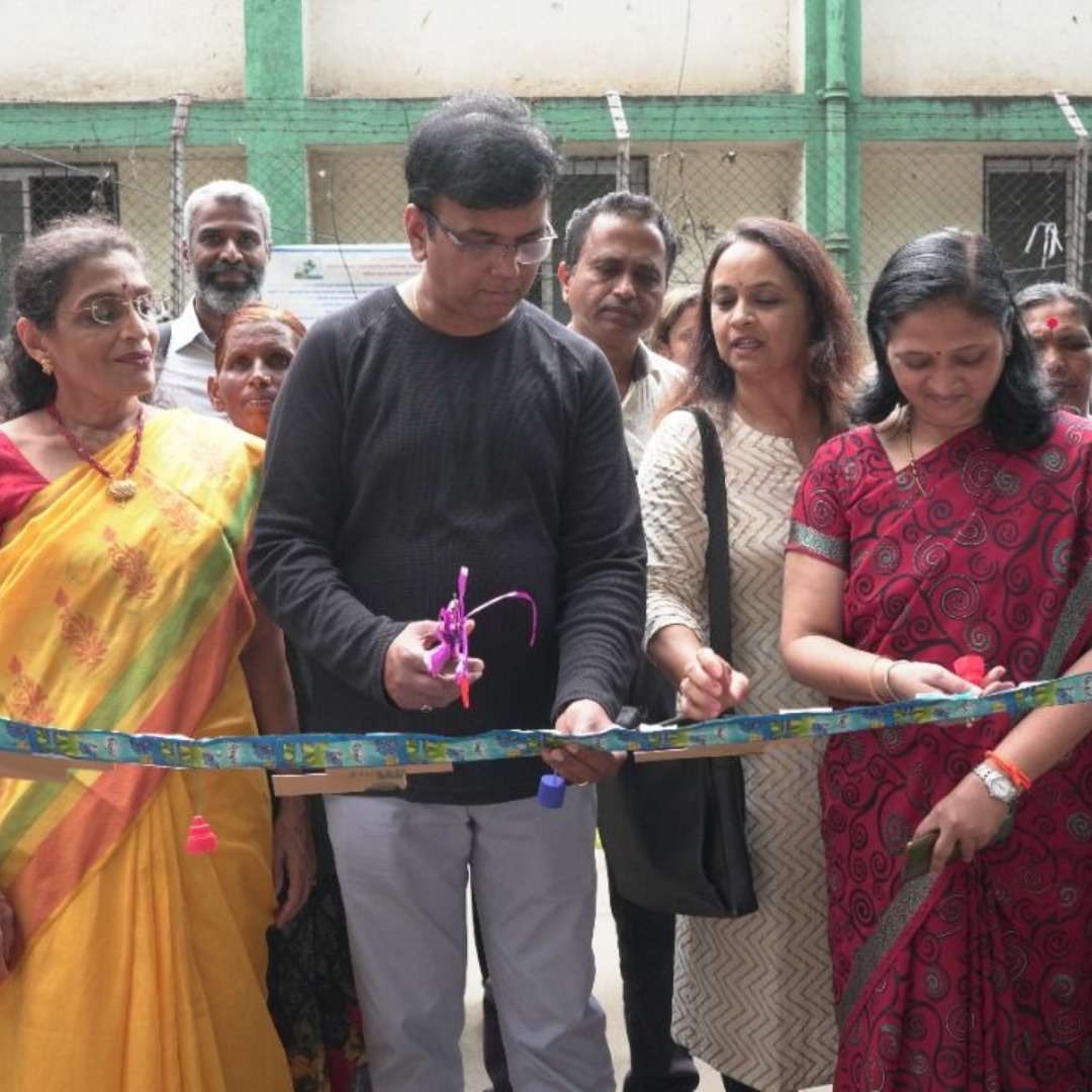 Refillable tweet media