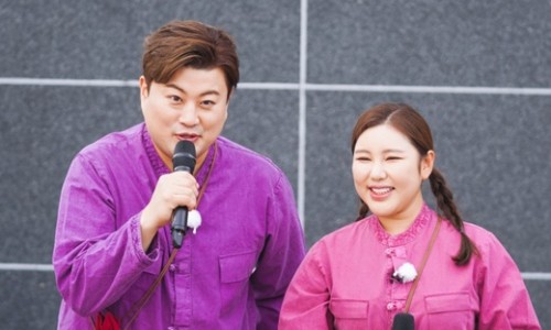 송가인X김호중, 이렇게 편해졌다고? ＂다음 여행엔 방귀까지 틀 듯＂ (복덩이들고) (출처 : 마이데일리 | 네이버 TV연예) naver.me/Ge5wodEp