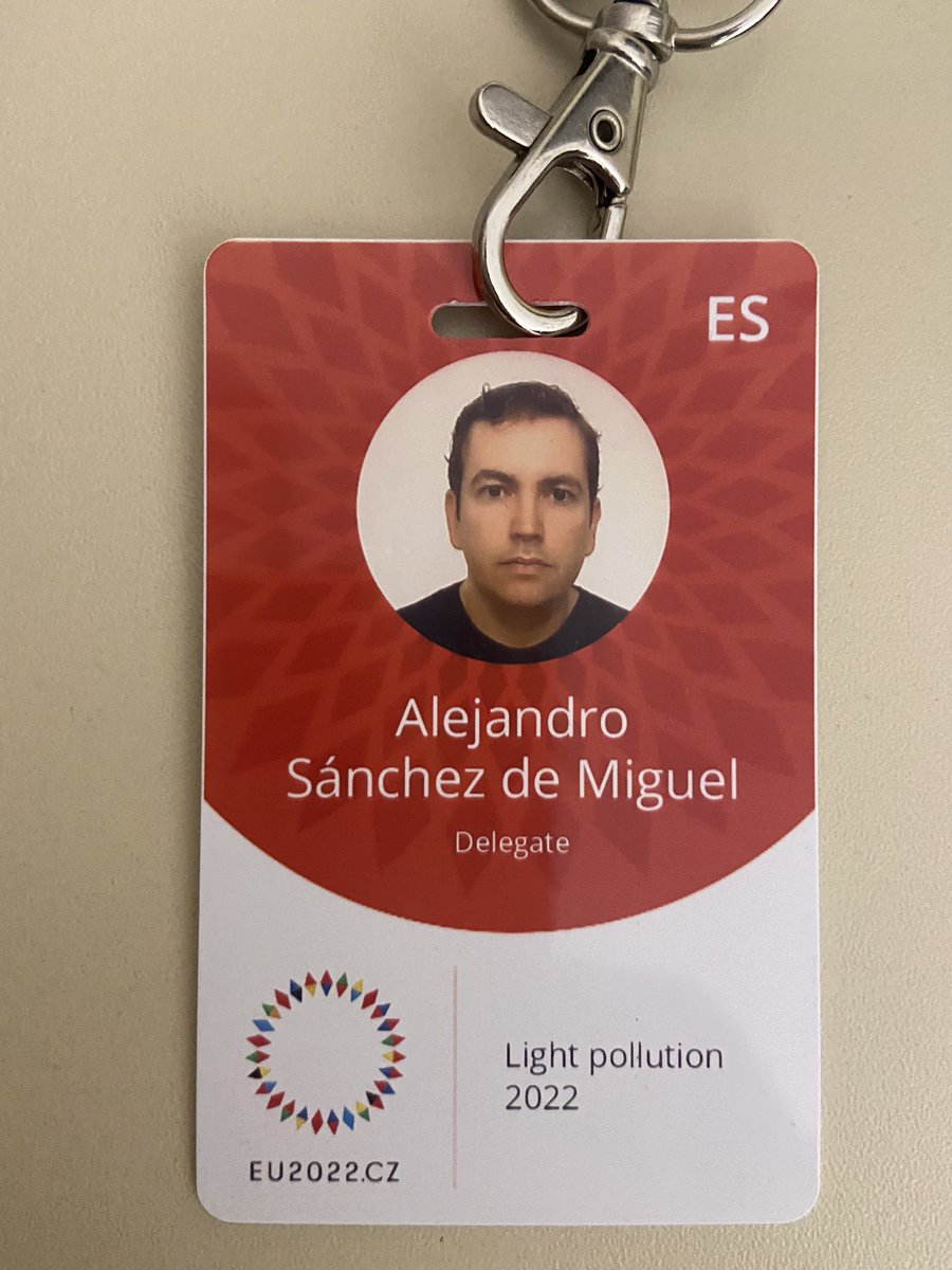 Final de la reunión #contaminaciónlumínica con la presidencia Checa de la Unión. España tiene mucho que ofrecer en esta materia. Ojalá España continúe la senda abierta dentro de un año. ¿Nos animamos <a href="/Teresaribera/">Teresa Ribera</a> <a href="/j_groizard/">Joan Groizard.</a> ?