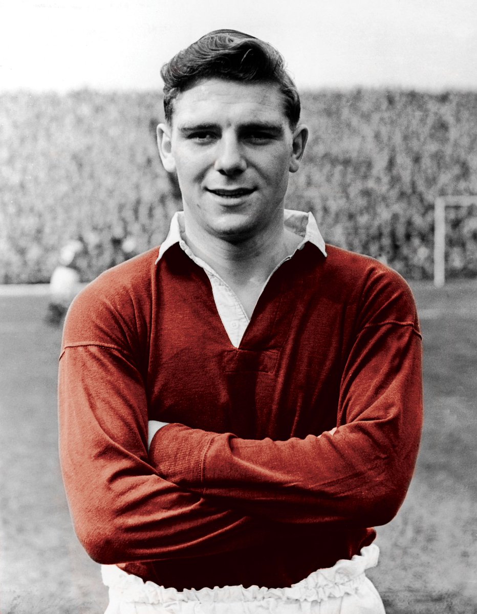 BJY_2152's tweet photo. A really #TrueGreat &amp; the one player Sir Bobby Charlton said he was only in awe of &amp; would’ve been the best CF we’d seen but for the tragic events of #58. I give you Duncan Edwards ✌️ https://t.co/c4LbnBVYph