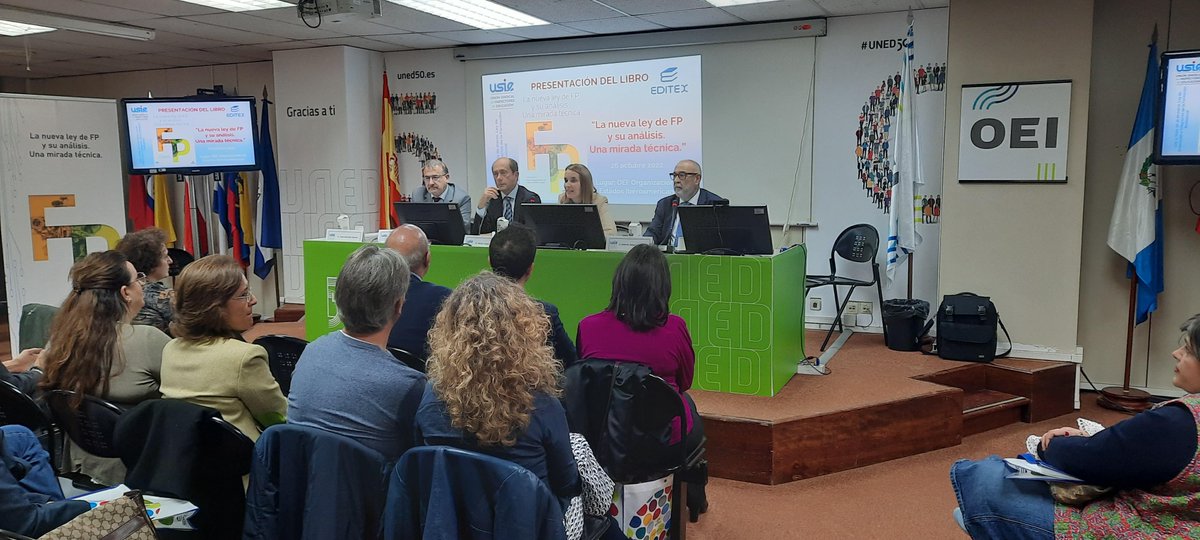 editorialeditex's tweet photo. Gracias a la @EspacioOEI por su colaboración y ayuda como anfitriones en la organización de la presentación y a Mónica Gomariz @MonicaGomariz  responsable del Instituto de Formación de OEI https://t.co/fXSNTwKgwW