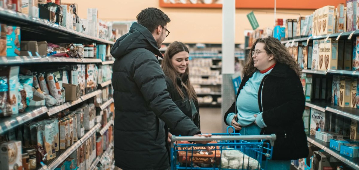 It can be difficult to know what to expect your first student food shop to cost. Here's the ultimate food shopping list so you can know exactly what to expect.
 
buff.ly/3EaL1Os