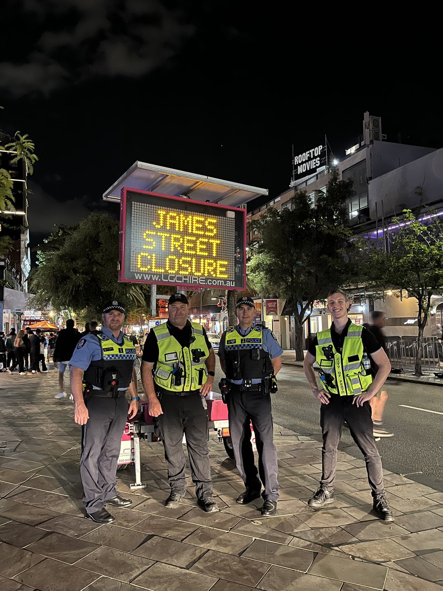 PerthPol's tweet photo. James Street road closures start from 4pm tomorrow night. Every Friday and Saturday for 4 weeks @PerthPol and @CityofPerth are working hard to make Northbridge safer. #fb #safeperthcity https://t.co/mmOnBWqbqa