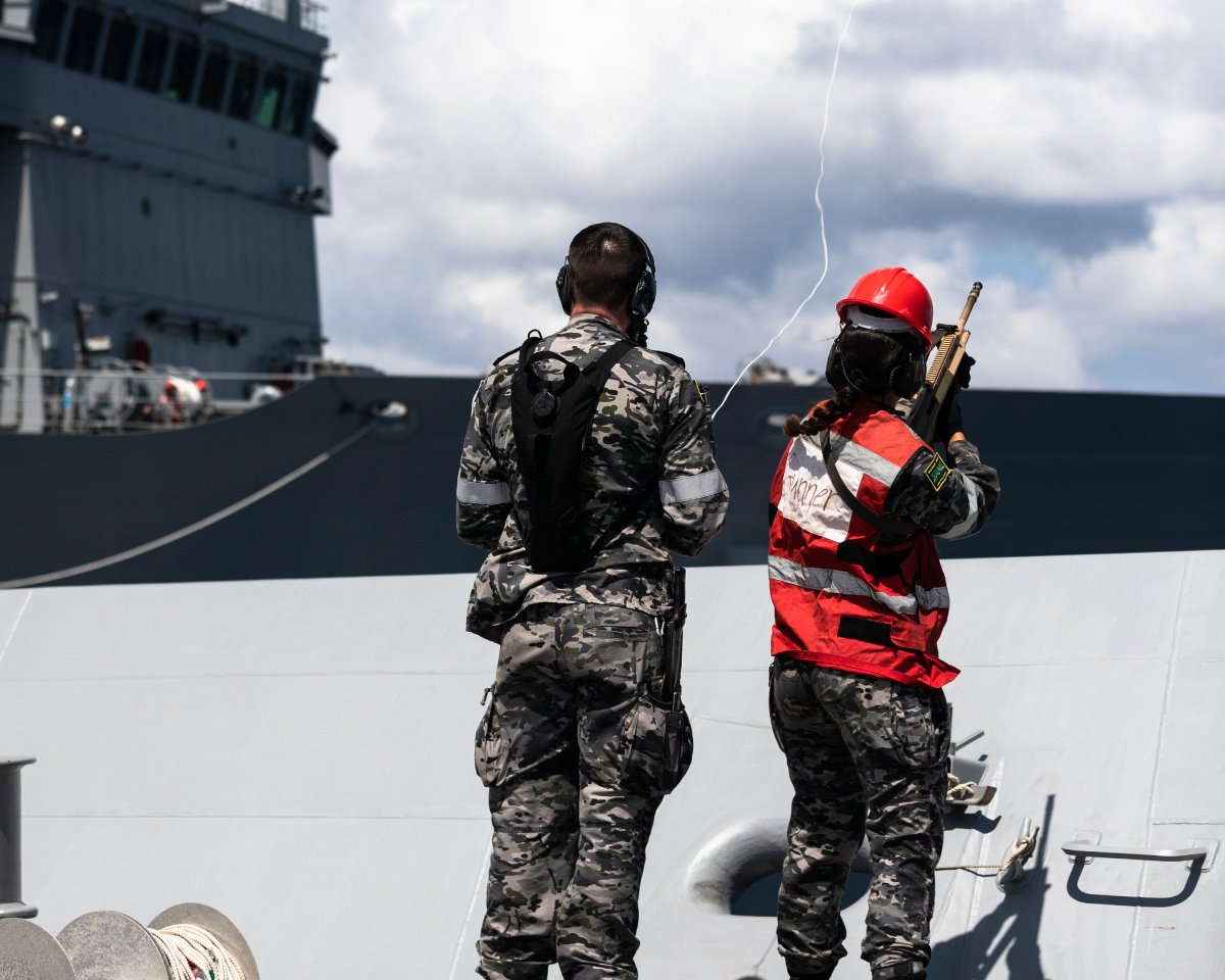 Shots 📸 from the sea! #HMASStalwart and #HMASHobart are currently conducting a regional presence deployment throughout the #IndoPacific region. 💪🚢

#AusNavy #YourADF