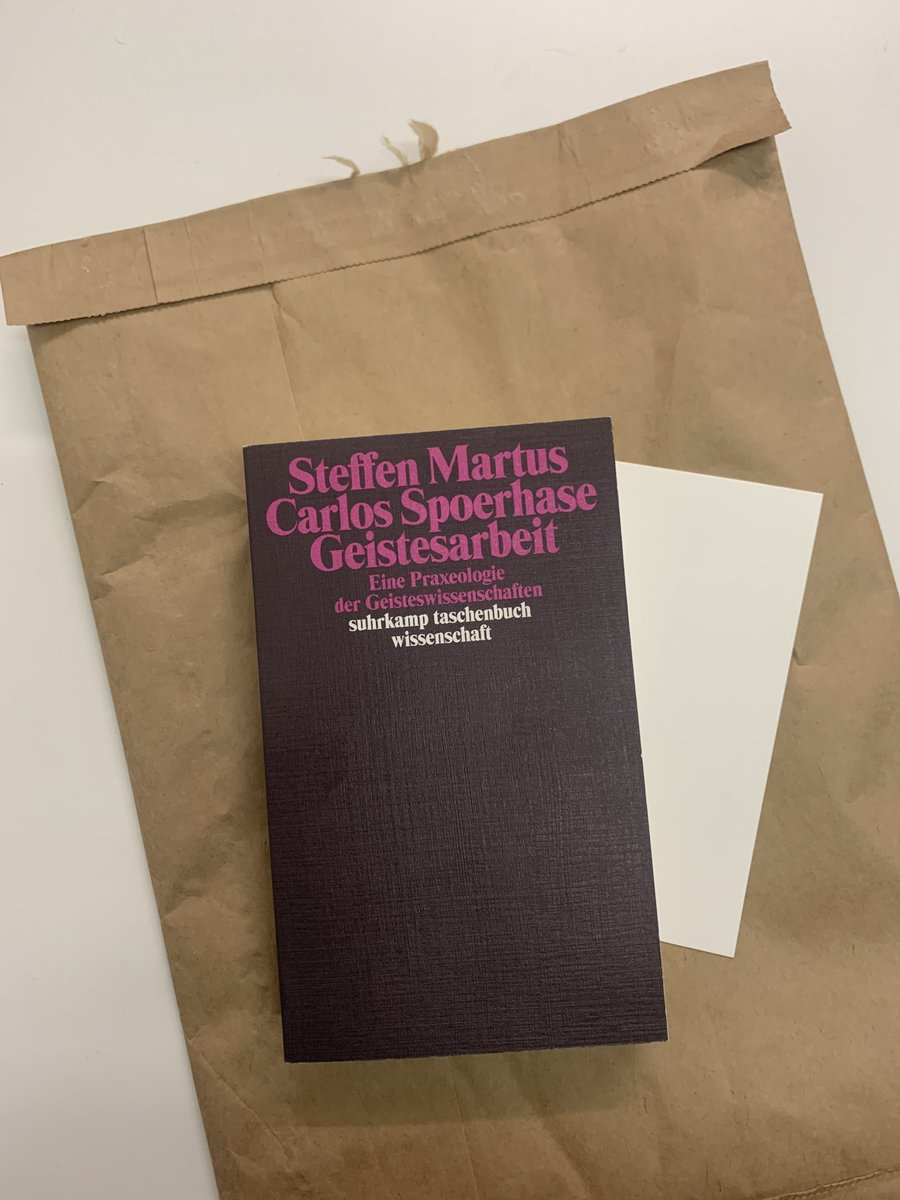 Fabian Kraemer (@histscihum) on Twitter photo Endlich habe ich mein Exemplar! Vielen Dank, <a href="/spoerhase/">Carlos Spoerhase</a>. Freue mich schon auf die Lektüre. Endlich habe ich mein Exemplar! Vielen Dank, <a href="/spoerhase/">Carlos Spoerhase</a>. Freue mich schon auf die Lektüre.