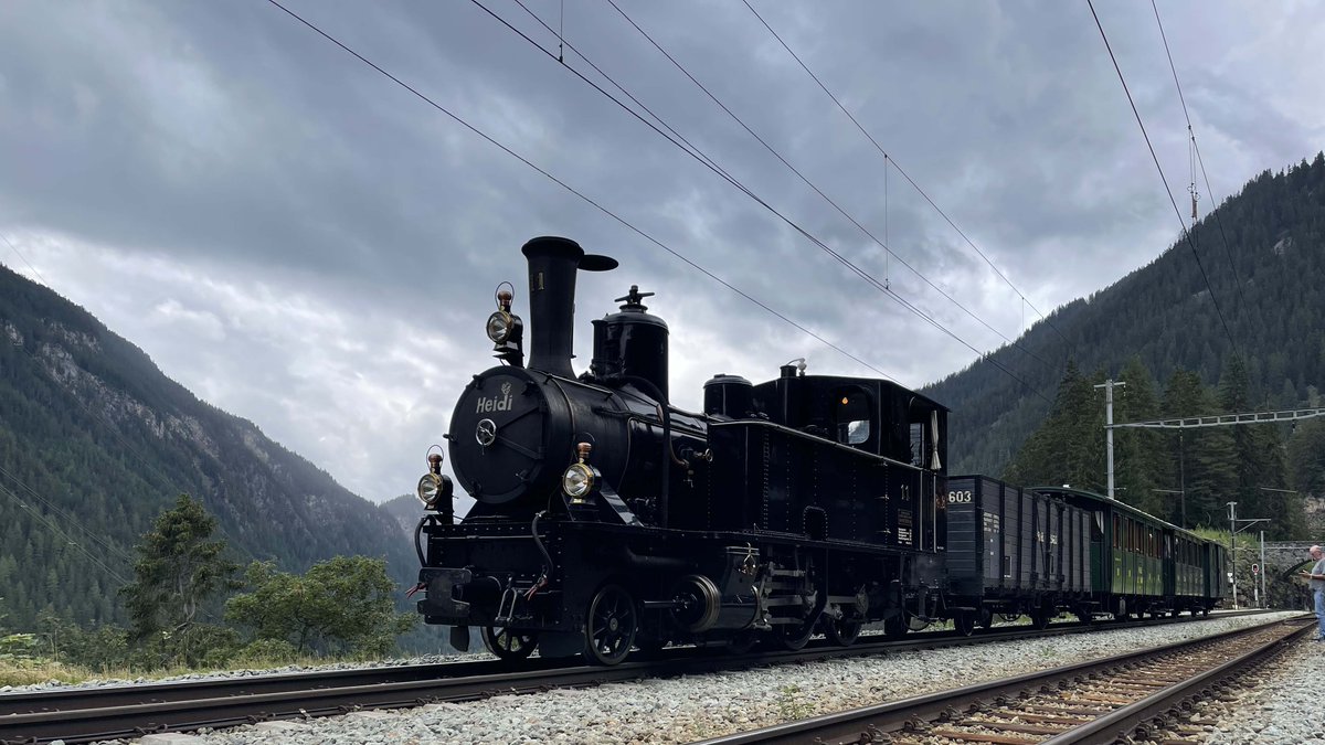 joinrailfans's tweet photo. 2022 is a big year for #Switzerland, with a number of #railway anniversaries falling at the same time! Jamie Ringwood went over to view the celebrations and offers photographs and footage from the events in our latest #WeAreRailfans article:

https://t.co/XReshmz7PK https://t.co/LJiQzVaqmg