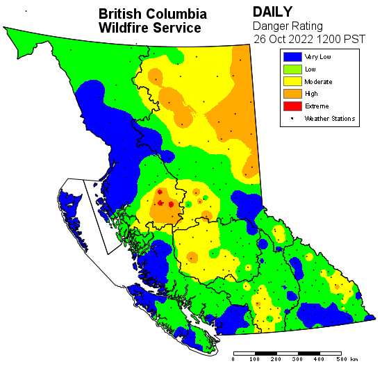 Kusswx's tweet photo. Forest fire season is over. The rainy season has arrived. Straight from smoke to flooding rains along the coast. Heaviest rain coming on Sunday. Could be a 100 mm weekend for parts of the South Coast #Fall #Rain @CityNewsVAN https://t.co/HB6zBqYuU5