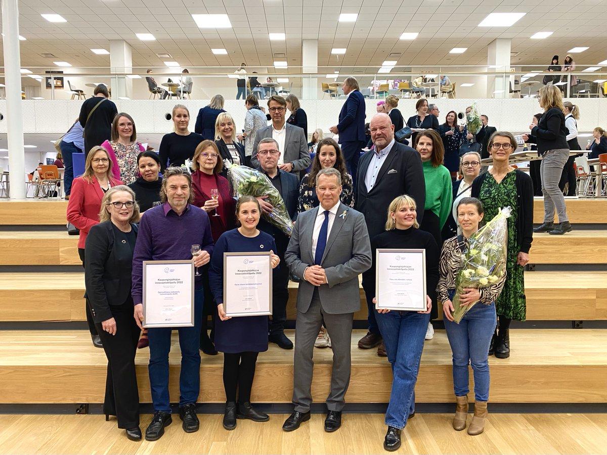Espoon kaupunki (@espooesbo) on Twitter photo Kaupunginjohtajan 11. innovaatiokilpailu on ratkennut! Onnea voittajille, joiden esittelyt löytyvät tästä ketjusta 👇 ja uutisessamme: espoo.fi/fi/uutiset/202… #MakeWithEspoo #Innovaatio #TöissäEspoolla @Laatukeskus Kaupunginjohtajan 11. innovaatiokilpailu on ratkennut! Onnea voittajille, joiden esittelyt löytyvät tästä ketjusta 👇 ja uutisessamme: espoo.fi/fi/uutiset/202… #MakeWithEspoo #Innovaatio #TöissäEspoolla @Laatukeskus