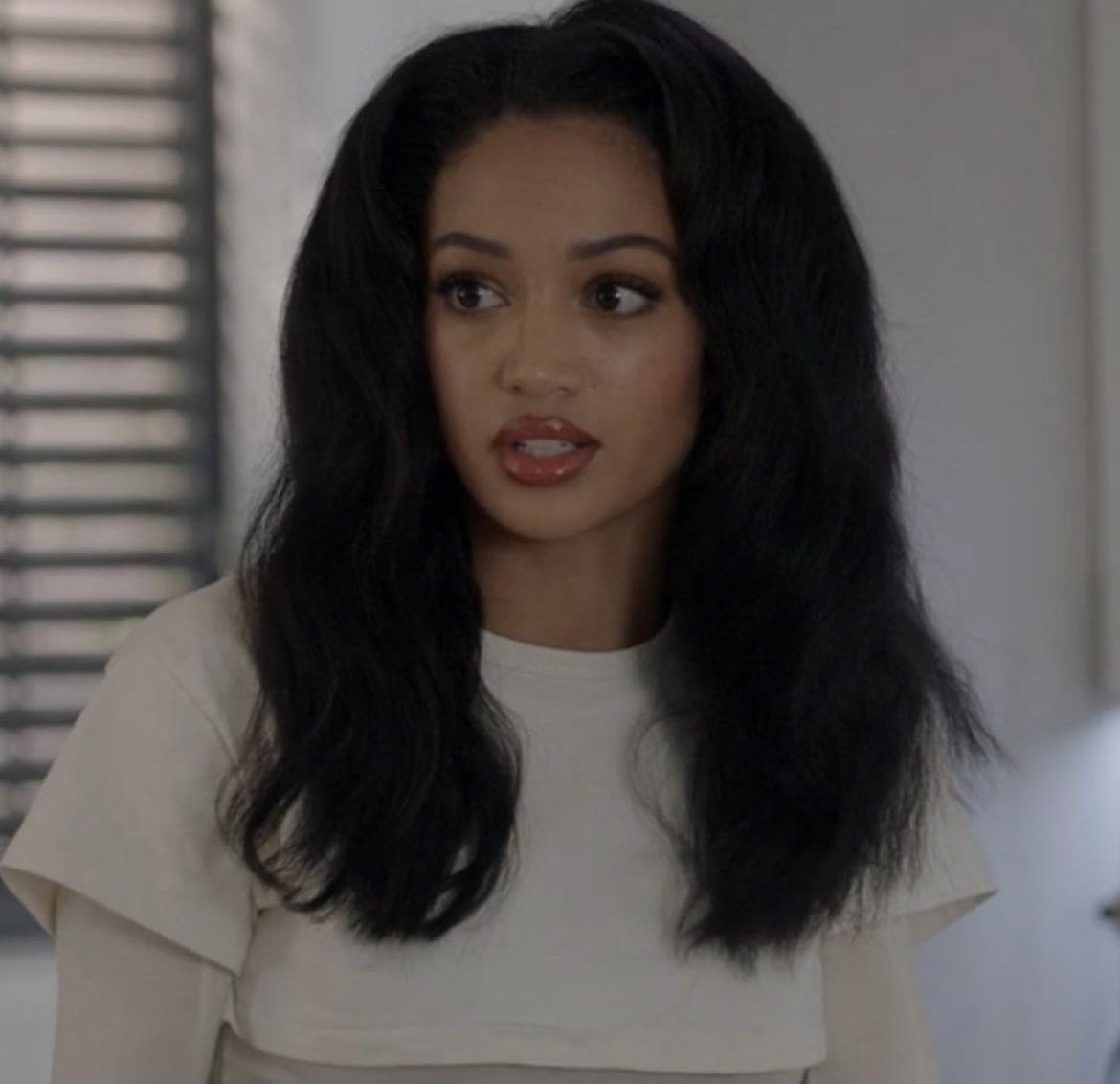 Samantha Logan, the woman that you are Happy Birthday to my favorite girl 