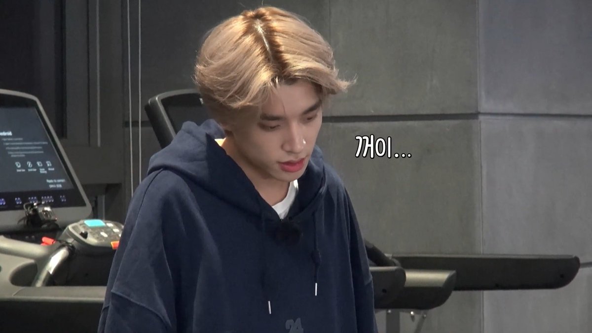 jaeyundoII's tweet photo. *en-o'clock exercise episode*

jake: https://t.co/xG8oMejEGr