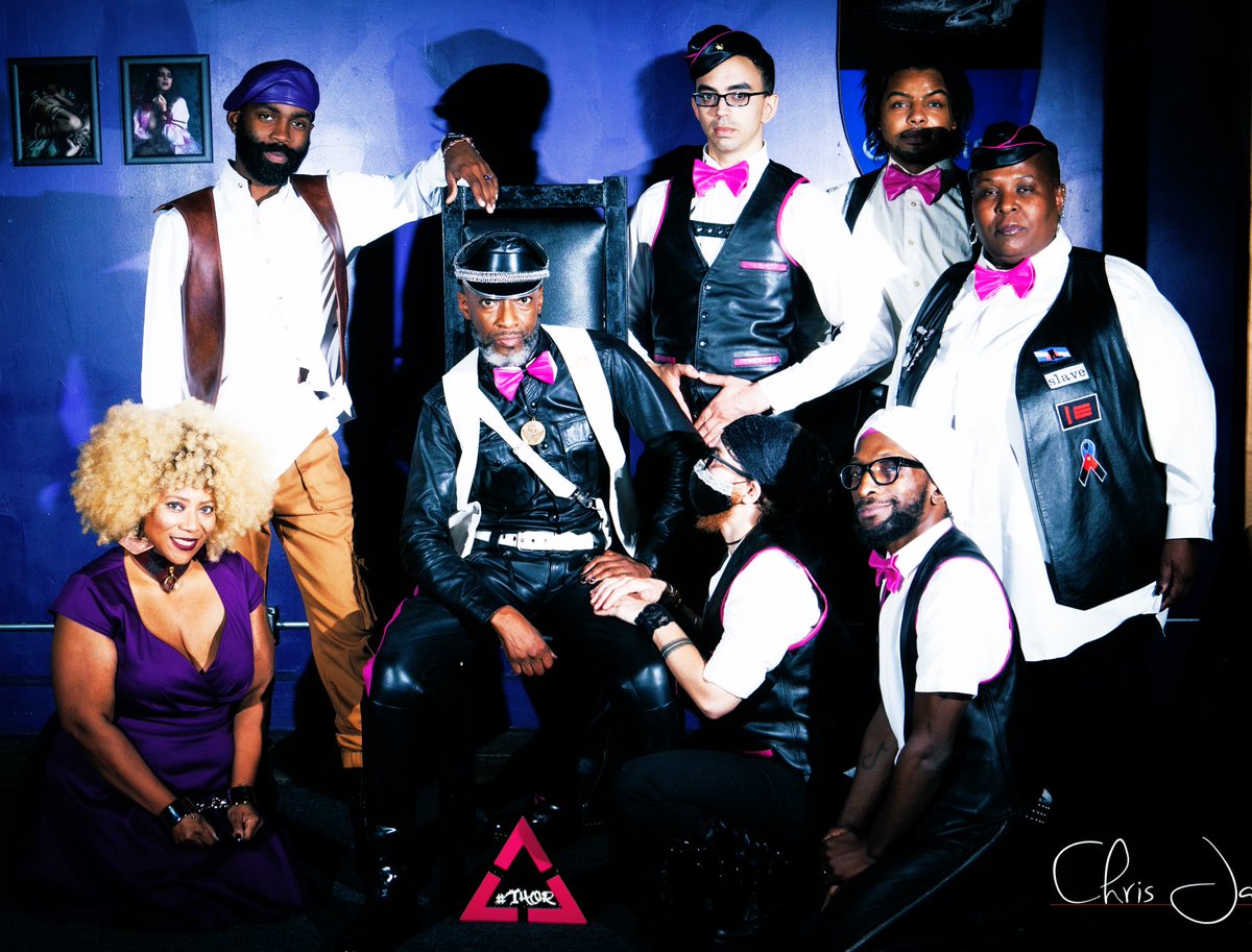 MrMDLeather2016's tweet photo. #IHOR🖤💗🤍 rented  #Baltimoreplayhouse during #COVID19  in 2020 2 SUPPORT O/our KINK &amp; FETISH #safespace 2 celebrate #MML2016🖤❤️💛🤍 birthday. #layingBRICKS🧱 #BLACKleatherHISTORY✊🏾 #TRUSTdaPROCESS⏳ https://t.co/6uIfcFwz7l