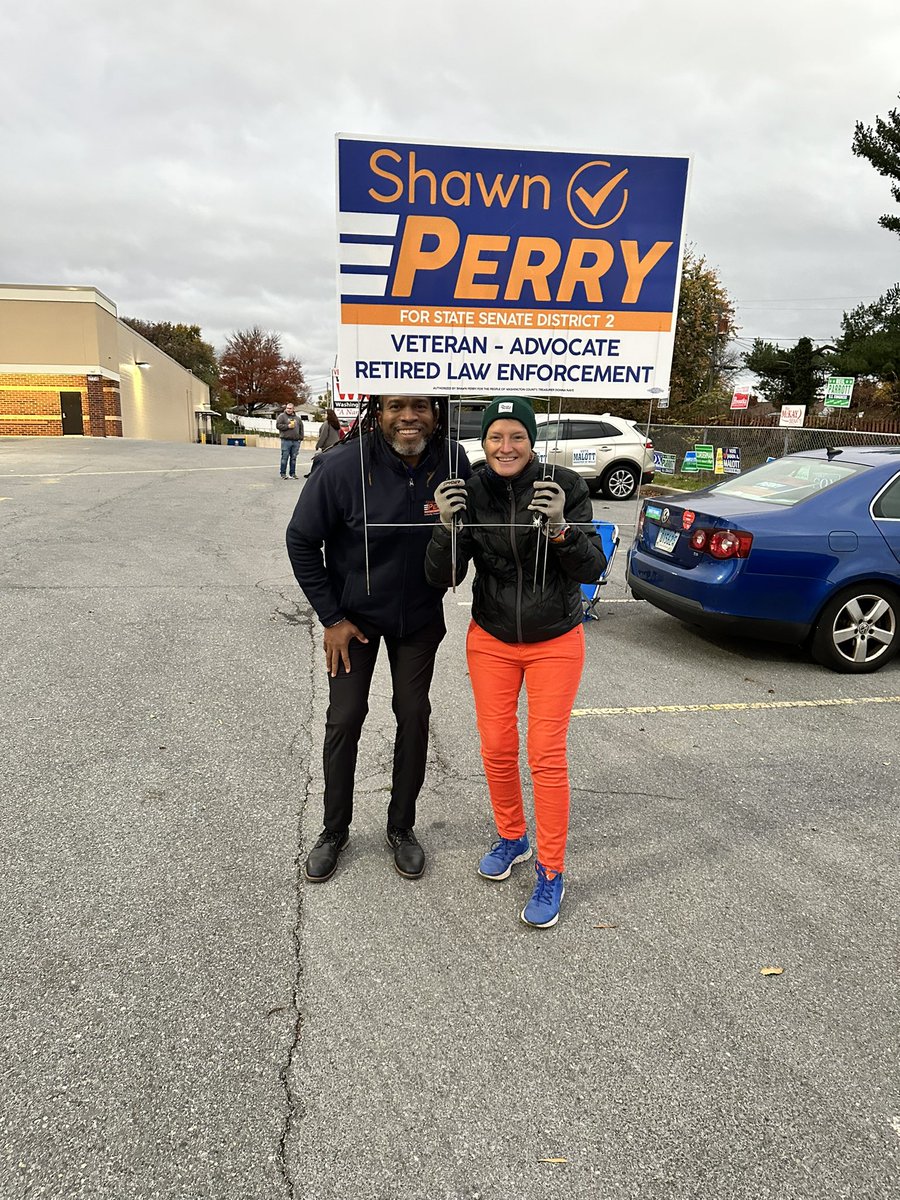 CandidatePerry's tweet image. Early voting starts today! #advocatingforyou #PeopleOverPolitics #ownyourvote #vote #statesenate