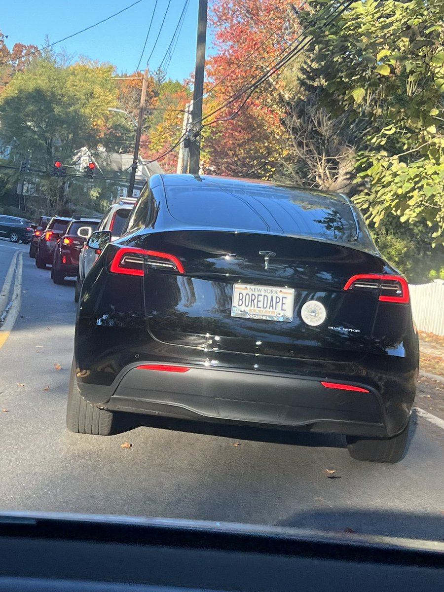 AJ Vaynerchuk tweet media