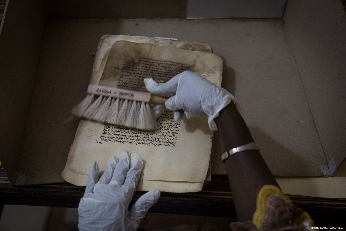 C’est la Journée mondiale du patrimoine audiovisuel ! La conservation des manuscrits anciens à Tombouctou contribue à la sauvegarde & la valorisation du patrimoine culturel du Mali. unesco.org/en/days/audiov…