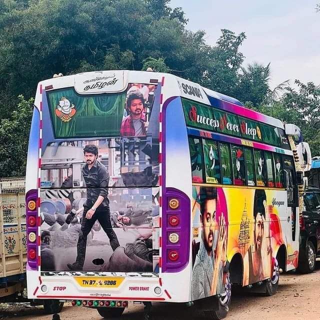 BTP_Offl's tweet photo. The Craze Towards Thalapathy @actorvijay's Never Ends Bcoz It's Always Above The Sky High Level ..🔥🔥

#Beast #Varisu https://t.co/8iycyfTX3p