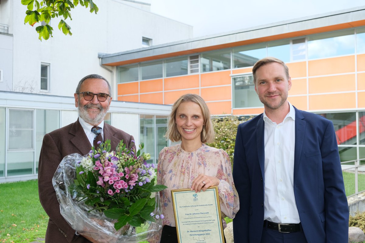 Very honored to be the recipient of the Maresch-Klingelhöffer-Research Award 2022. Thank you to the Frankfurter Stiftung für Krebskranke Kinder and the kind words from <a href="/JhKmann/">Jan-Henning Klusmann</a> <a href="/goetheuni/">Goethe-Universität</a>! Thanks to my mentor Crystal for all her support @MackallLab