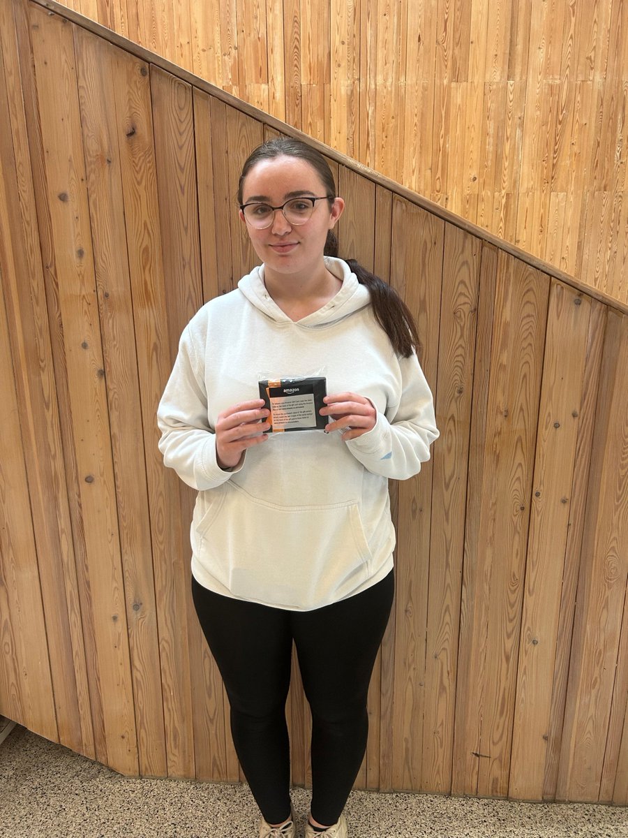 FVCollege's tweet photo. Congratulations to the winners who entered the survey on our new app to be in with a chance of winning a £50 Amazon voucher👏
Pictured collecting their prize is Aleesha Cochrane, who is studying Events Management and Janis Stewart, who is studying Bakery!
#MakingLearningWork💜 https://t.co/LcAnTTScvo